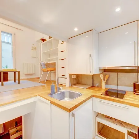 Studio Atypique Proche Canal Saint-martin